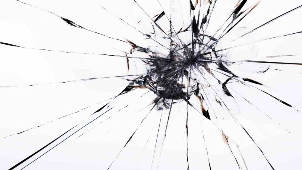 La gravité et l'état interne du verre